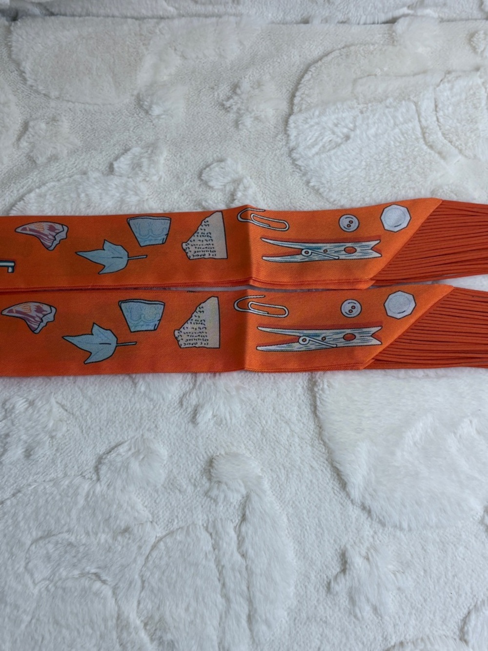 Trendy Fringe Handbag Wrap in Vibrant Orange - Picture 9 of 9